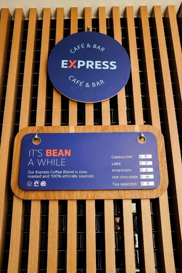 Holiday Inn Express Tbilisi Avlabari By Ihg Екстериор снимка