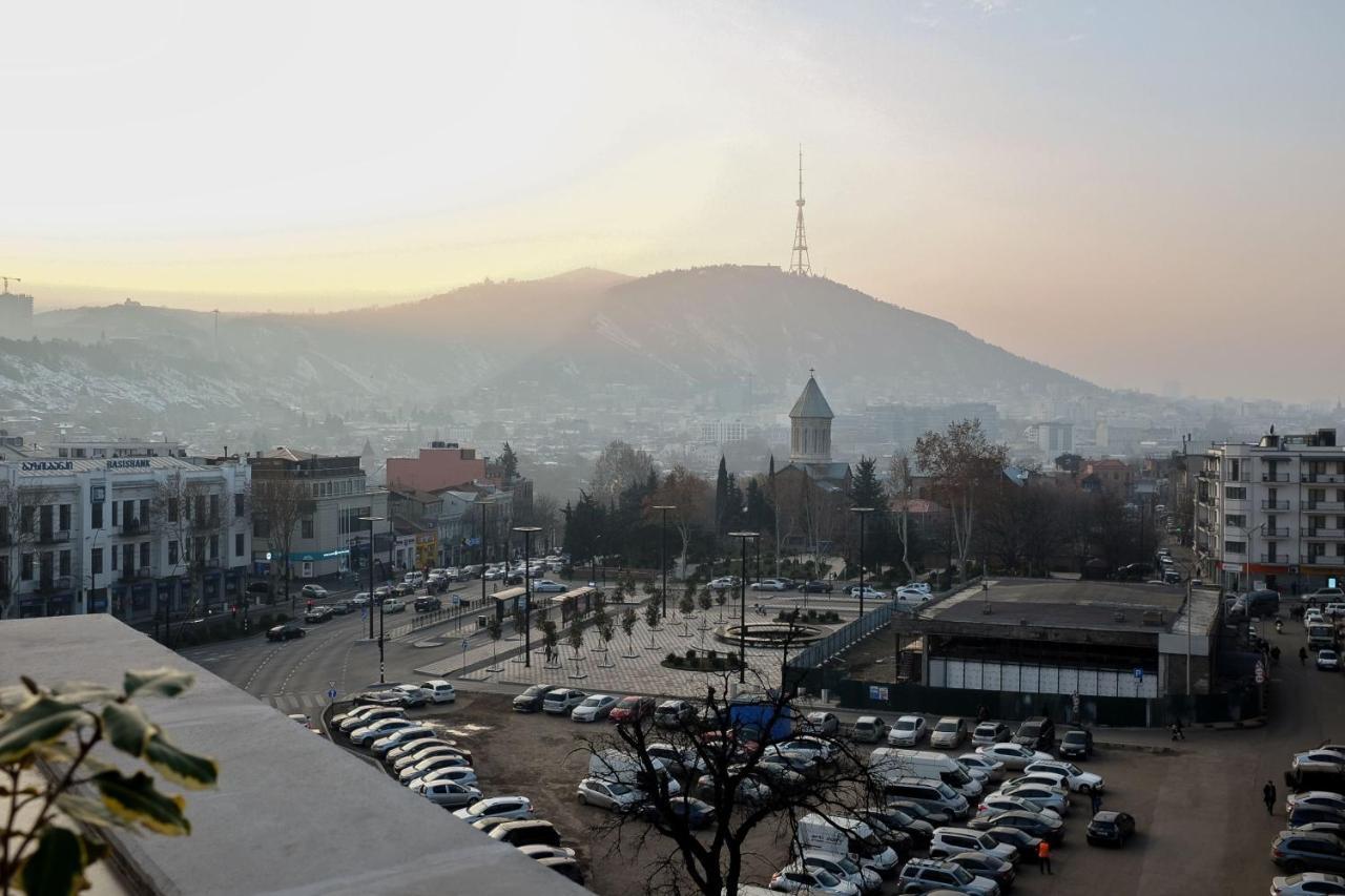 Holiday Inn Express Tbilisi Avlabari, An Ihg Hotel Екстериор снимка