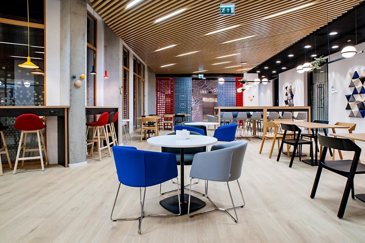 Holiday Inn Express Tbilisi Avlabari By Ihg Екстериор снимка